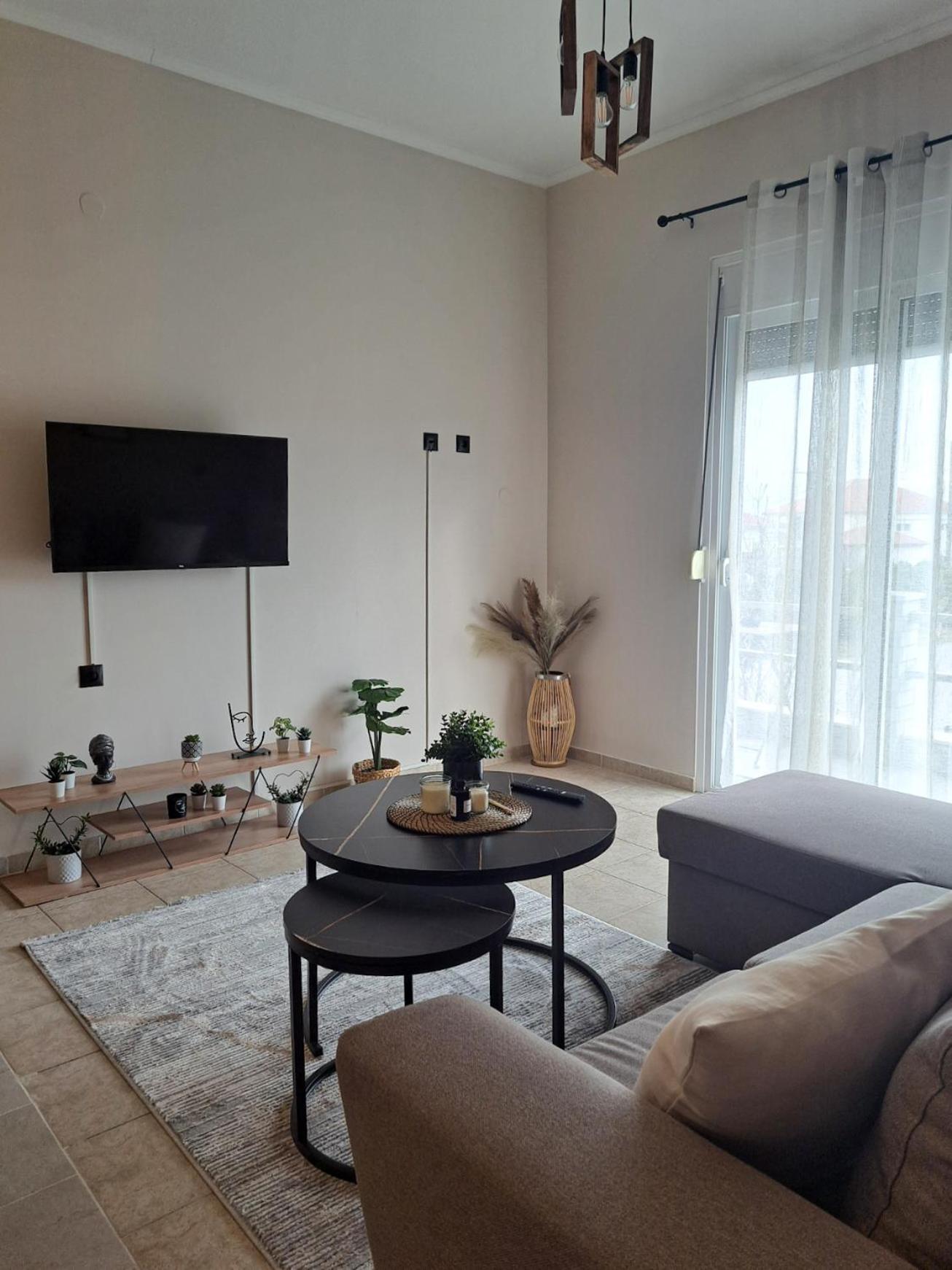 Pnoe Apartments Loutraki  Ngoại thất bức ảnh