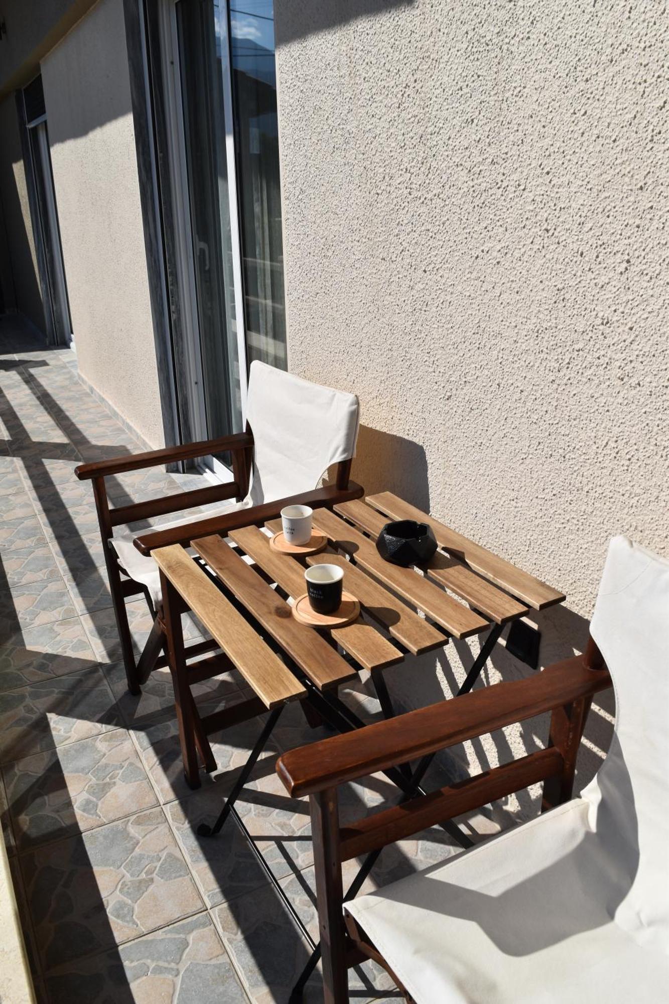 Pnoe Apartments Loutraki  Ngoại thất bức ảnh