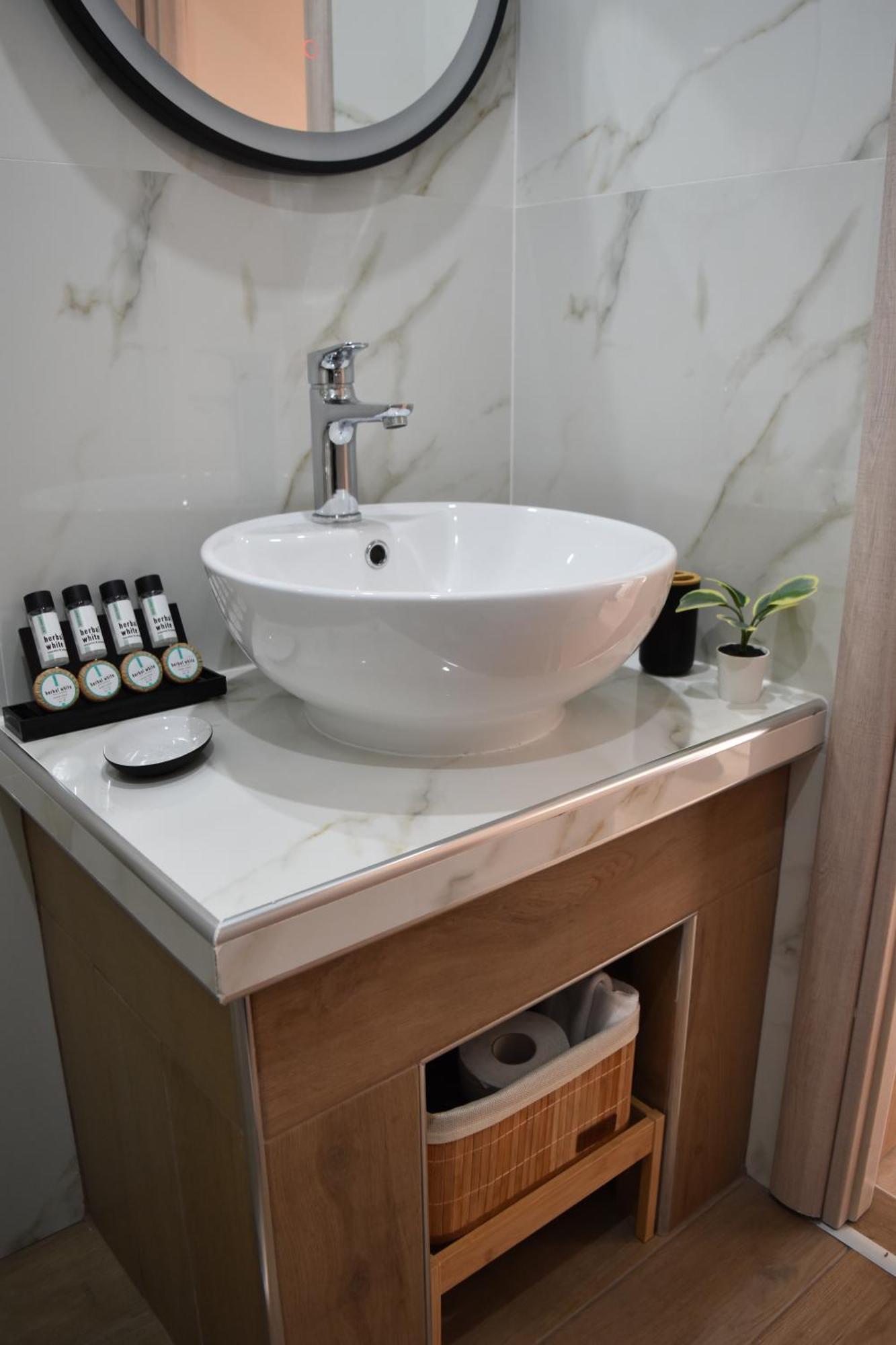 Pnoe Apartments Loutraki  Ngoại thất bức ảnh