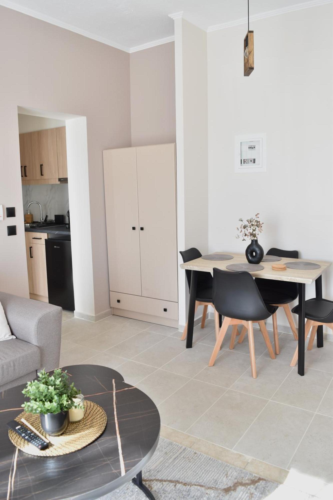 Pnoe Apartments Loutraki  Ngoại thất bức ảnh