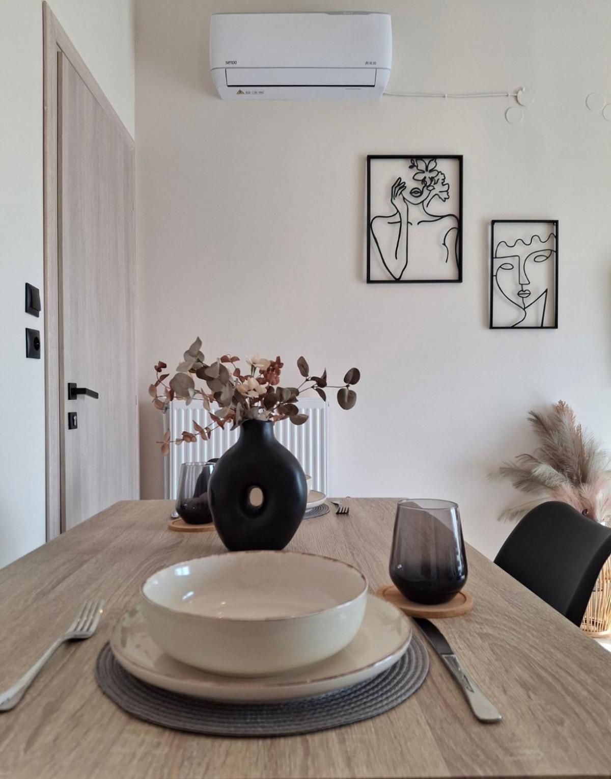 Pnoe Apartments Loutraki  Ngoại thất bức ảnh